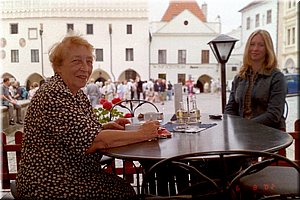 020806-CeskyKrumlov-AjaDasa-23.JPG