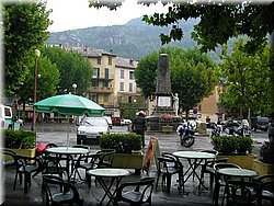 050902-ProvenceAjaGJN-157.JPG