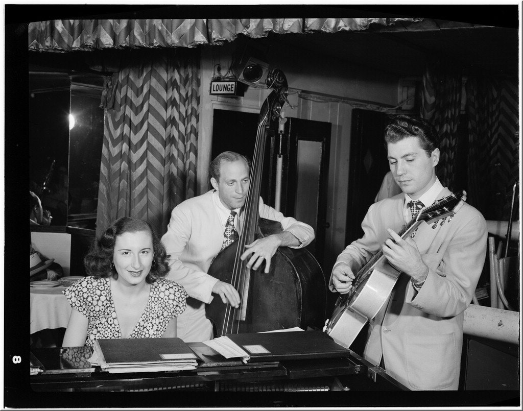 1947-Barbara_Carroll,Clyde_Lombardi,Chuck_Wayne,Downbeat,NewYork.jpg