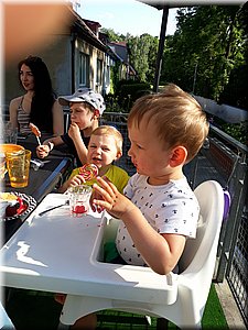 190618-Vikys-2iny-oslava-Manovka-06_Jaja.jpg