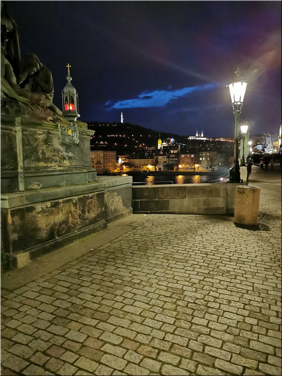 201206 Praha 170100.jpg