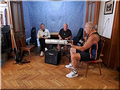 250712-Mirek70-kapela2.jpg