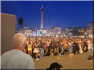 250725-Londyn-215208tanecholcicek_Ad.jpg