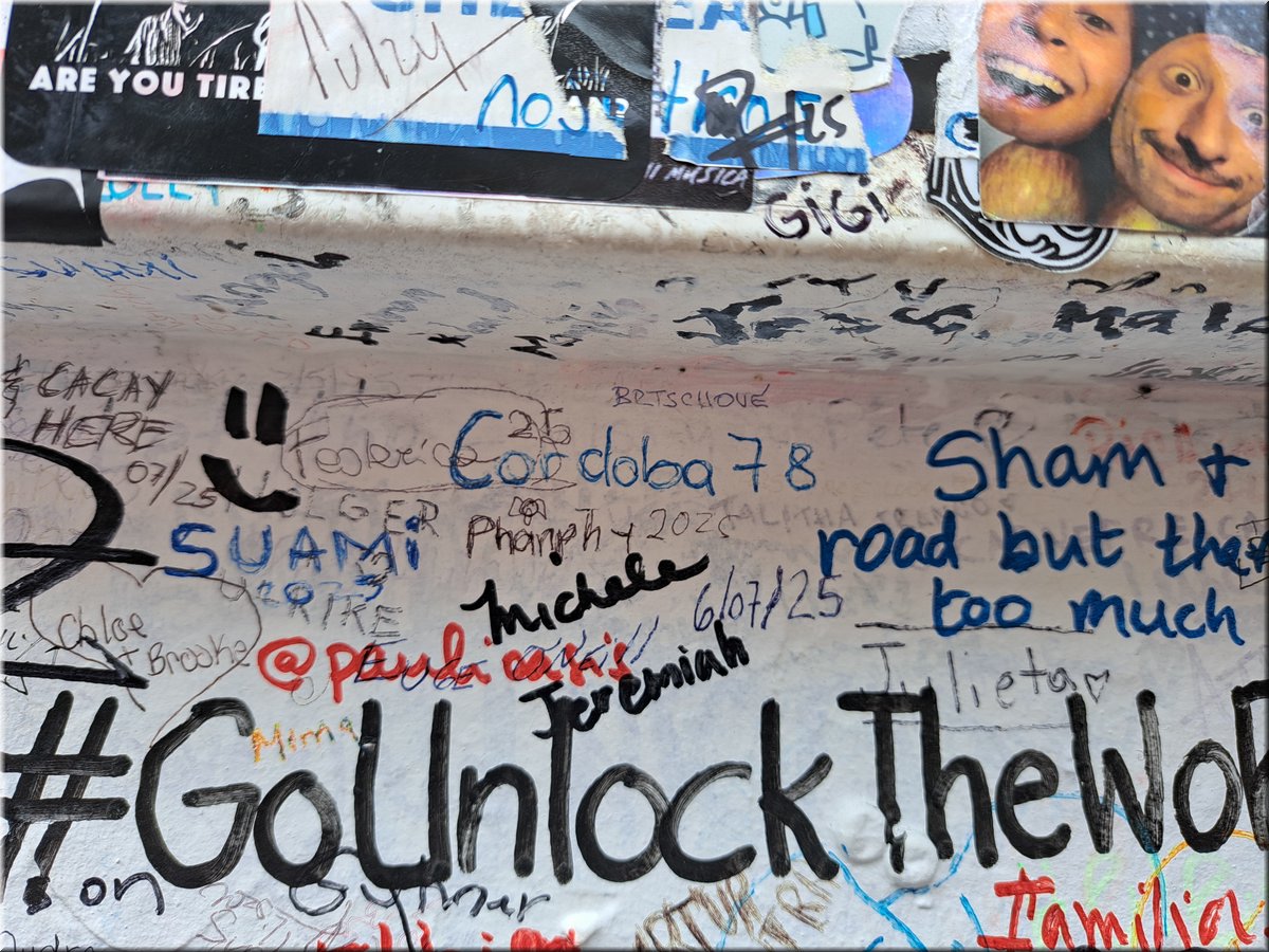 250726-Londyn-123053AbbeyRoad-venku_H.jpg