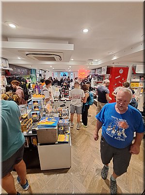 250726-Londyn-125326AbbeyRoad-prodejna_Ad.jpg