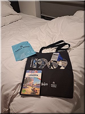 250726-Londyn-230933taska1969_Ad.jpg