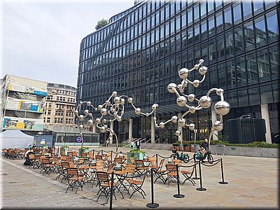 250727-Londyn-094414_Ad.jpg