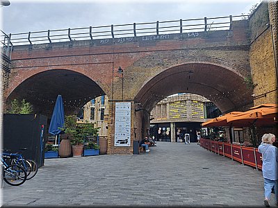 250727-Londyn-180800_Ad.jpg