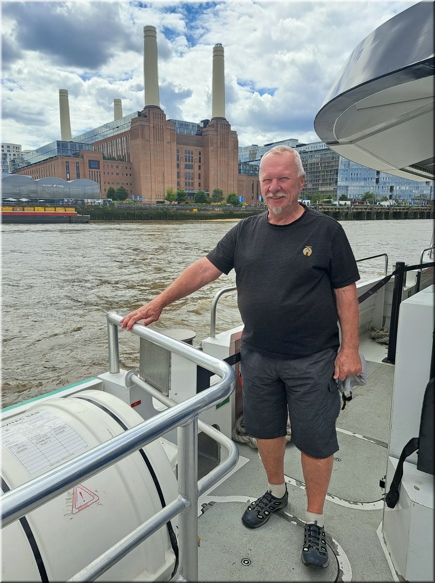 250728-Londyn-135906UberBoat_Ad.jpg