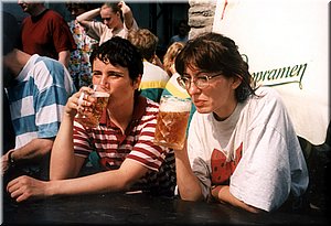 1997-Jaja-orientaky-a-pivo.jpg