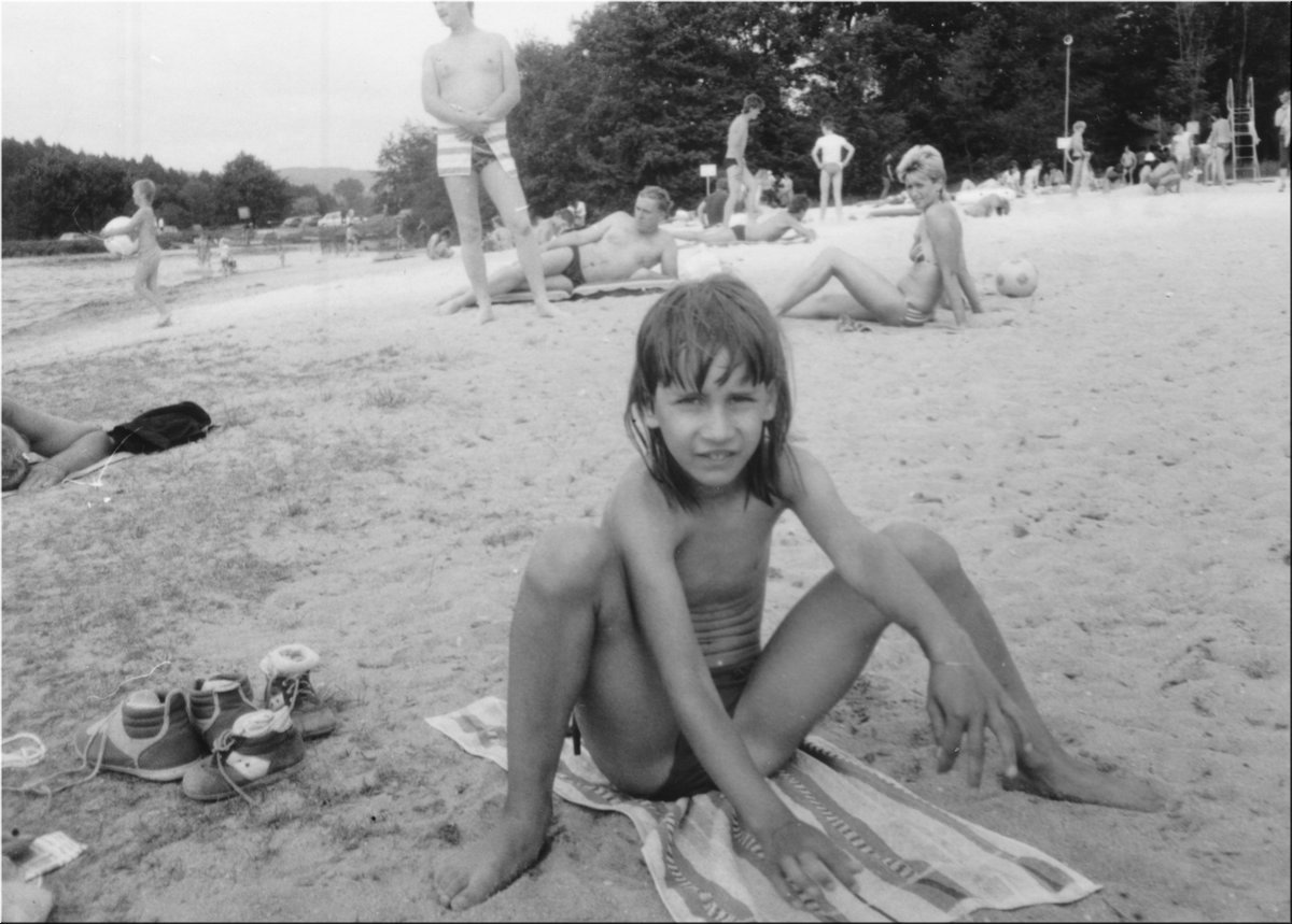 1988-Tyna-na-plazi,-Ustek.jpg