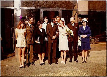 1975 svatba Misa Liba (arrJaja).jpg