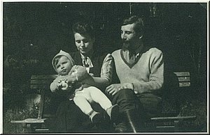 019-mama-tata-a-Mila-1950.jpg