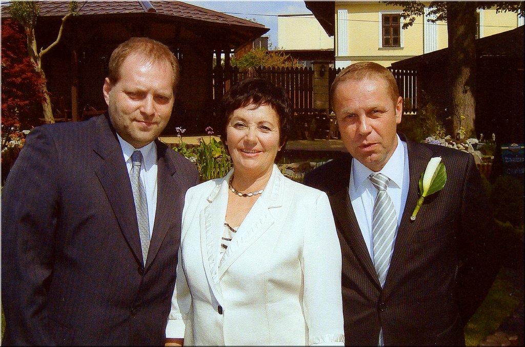 68_Pavel_Navratil,_Ludmila_stedra_a_Petr_Navratil_-_2009.jpg