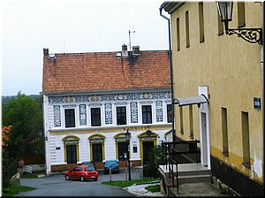 101003-DBN-Louny,Peruc-270 Peruc - radnice_BB.jpg