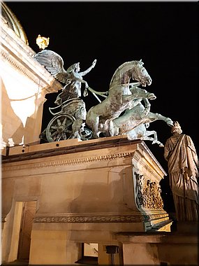210917-NarodniDivadlo-strecha-210736_Jaja.jpg