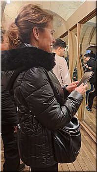 240210-Andrea-Praha-131649-zrcadlovebludiste.jpg