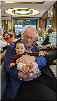 240322-TaucHelenMaxMaria-Slavia-05.jpg