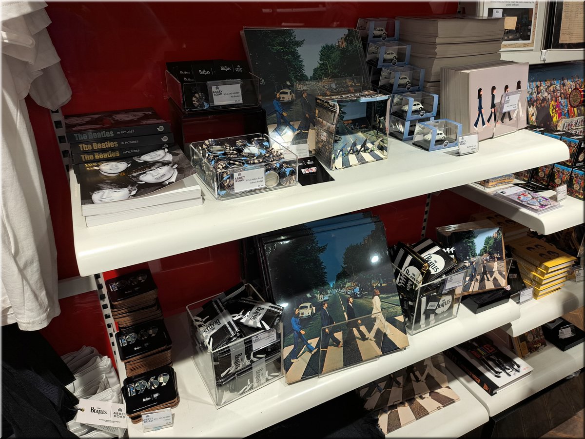 250726-Londyn-125407AbbeyRoad-prodejna_H.jpg
