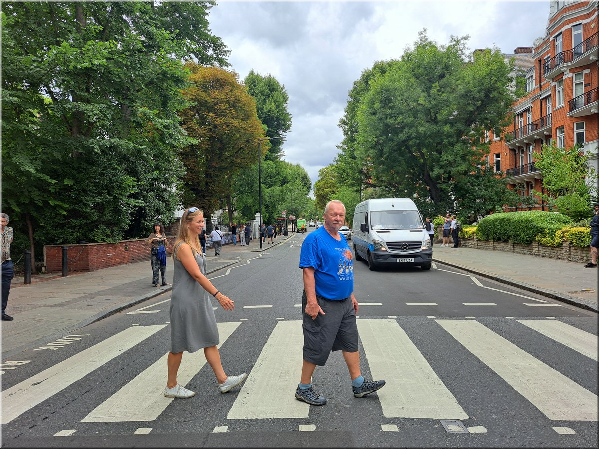 250726-Londyn-132512AbbeyRoad-prechod_H.jpg