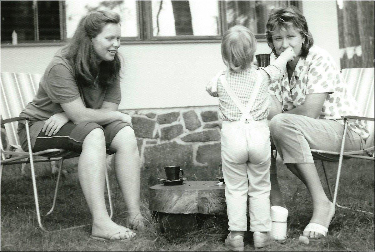 1990asi-DanaJanaBoh-Voj.jpg