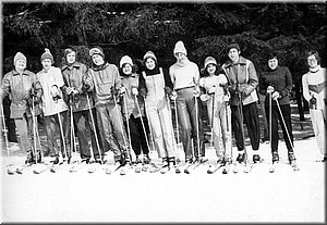1975-019-lyze.jpg