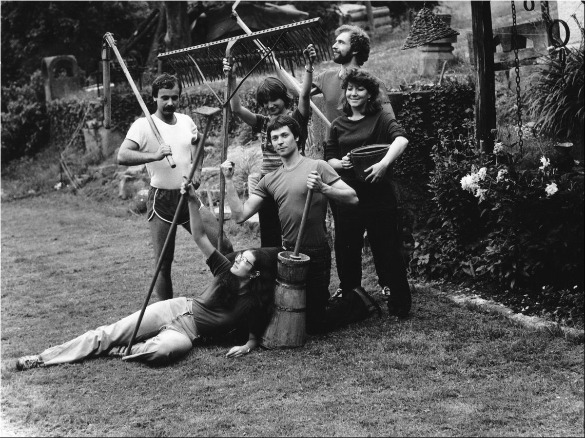 1982-na-chalupe-u-Teplych-Mostek-s-nastroji-2.jpg
