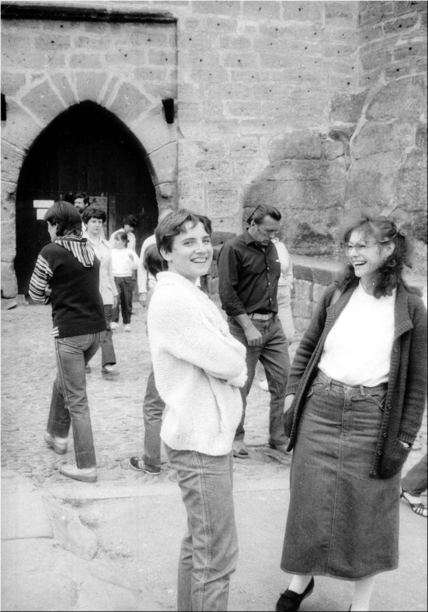 1987-07-vylet-s-Ajkou-a-Pepou,-Kost-6.jpg