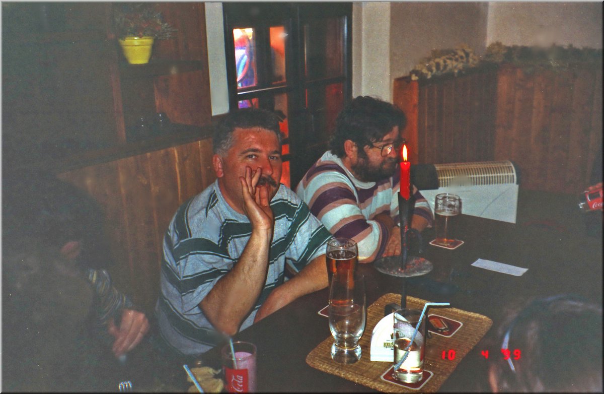 1999-04-10 BBCC OkoHoBu v hospode na Okori 2 ---zneg.jpg
