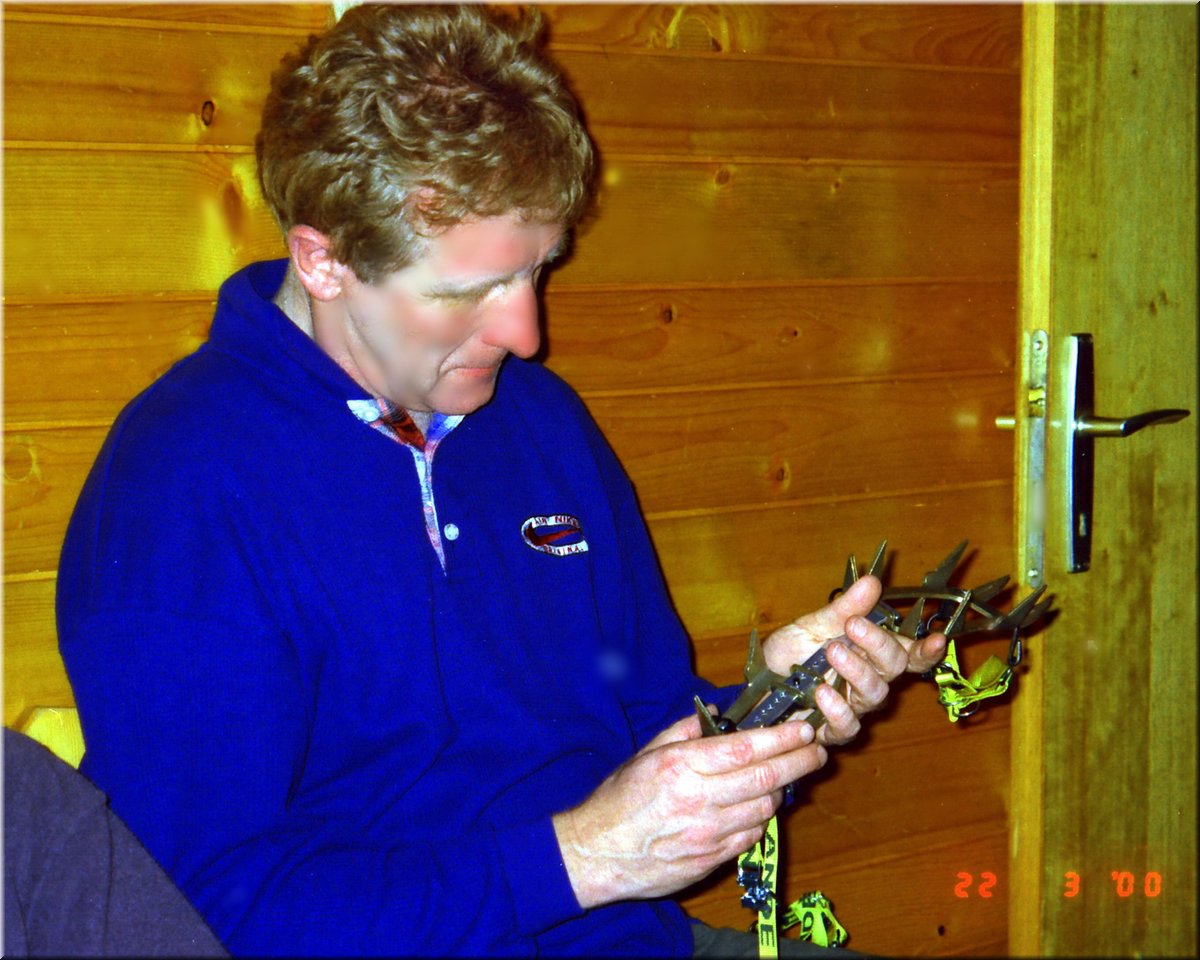 2000-03-19 BBCC Montafon uvnitr 21 ---zneg.jpg