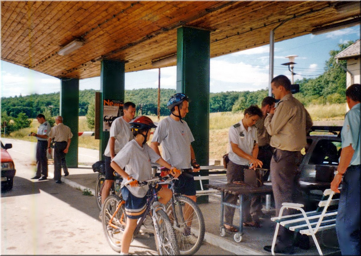 2000-07-07 BBCC Madarsko nahranici 02 ---zpapodJaji.jpg