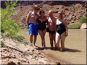 130527-ColoradoRiver-koupani-661.JPG