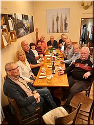 261008-ZDSsraz-ZaSkolou-185828_HeHo.jpg