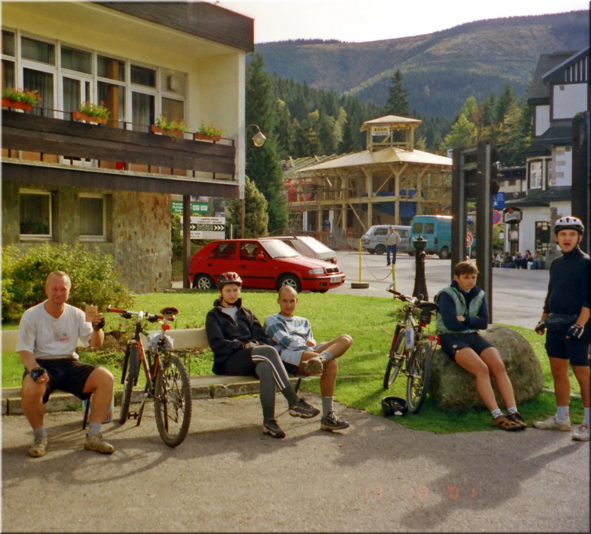 2001-10-13 BBCC kolobezky Krkonose 73 ---zneg.jpg