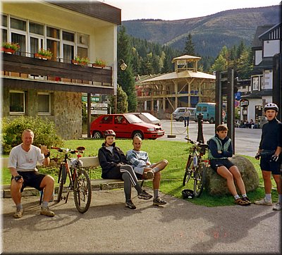 2001-10-13 BBCC kolobezky Krkonose 73 ---zneg.jpg